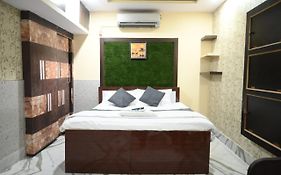 Hotel Omkar Residency